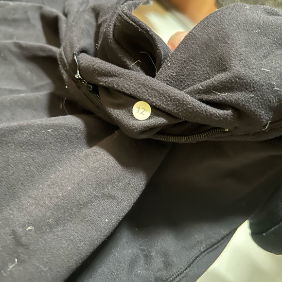 Lululemon • Black Long Sleeve - Picture 5 of 5